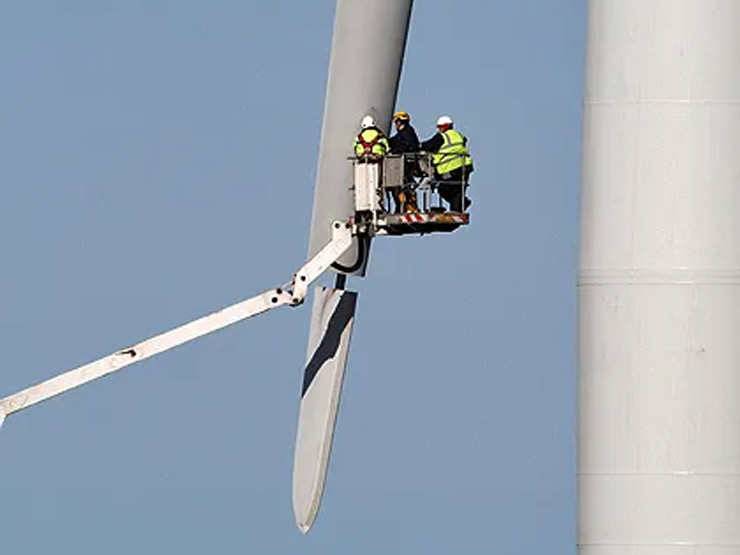 Wartung und Reparatur einer Windkraftanlage